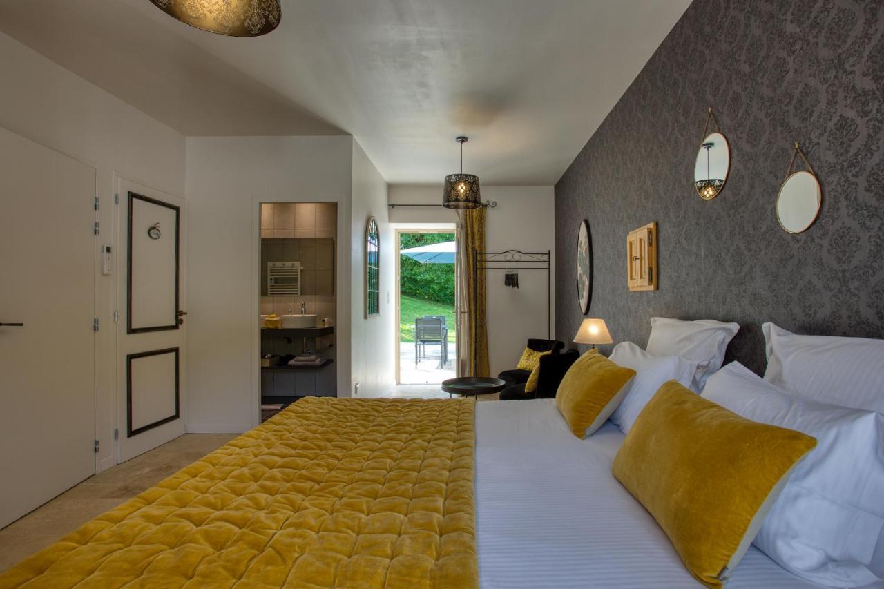 Domaine Des Pierres Blanches - Chambres D'Hotes Carlux Екстериор снимка