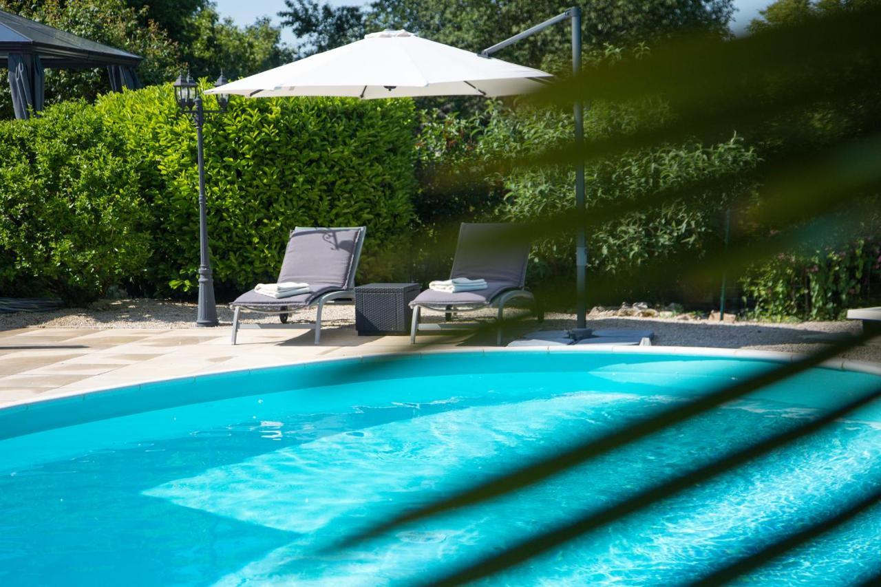 Domaine Des Pierres Blanches - Chambres D'Hotes Carlux Екстериор снимка