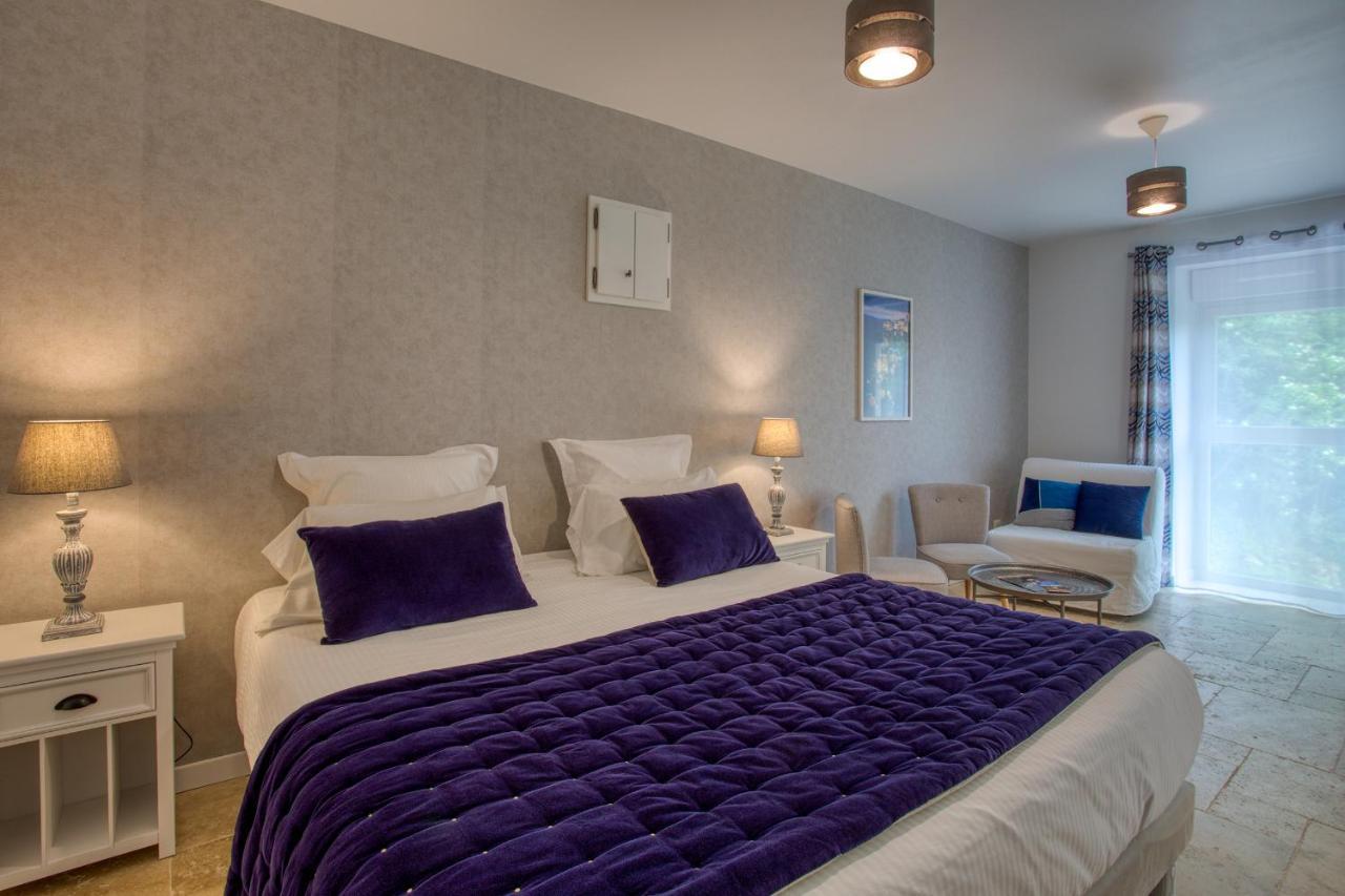 Domaine Des Pierres Blanches - Chambres D'Hotes Carlux Екстериор снимка
